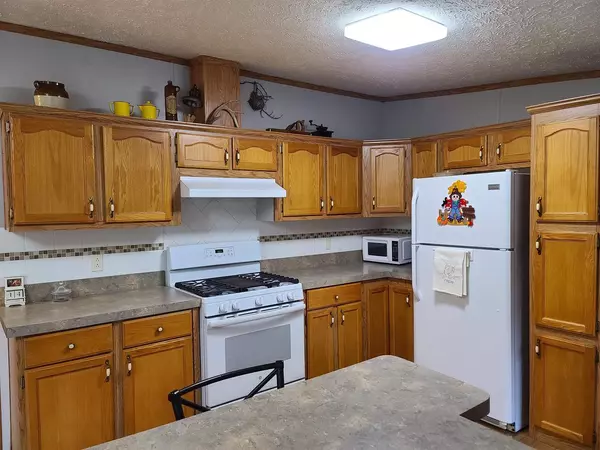 Iola, WI 54945,N7763 AANSTAD ROAD