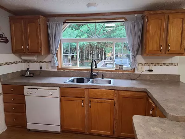 Iola, WI 54945,N7763 AANSTAD ROAD