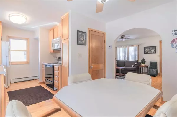 Rothschild, WI 54474,206 FRANCES STREET