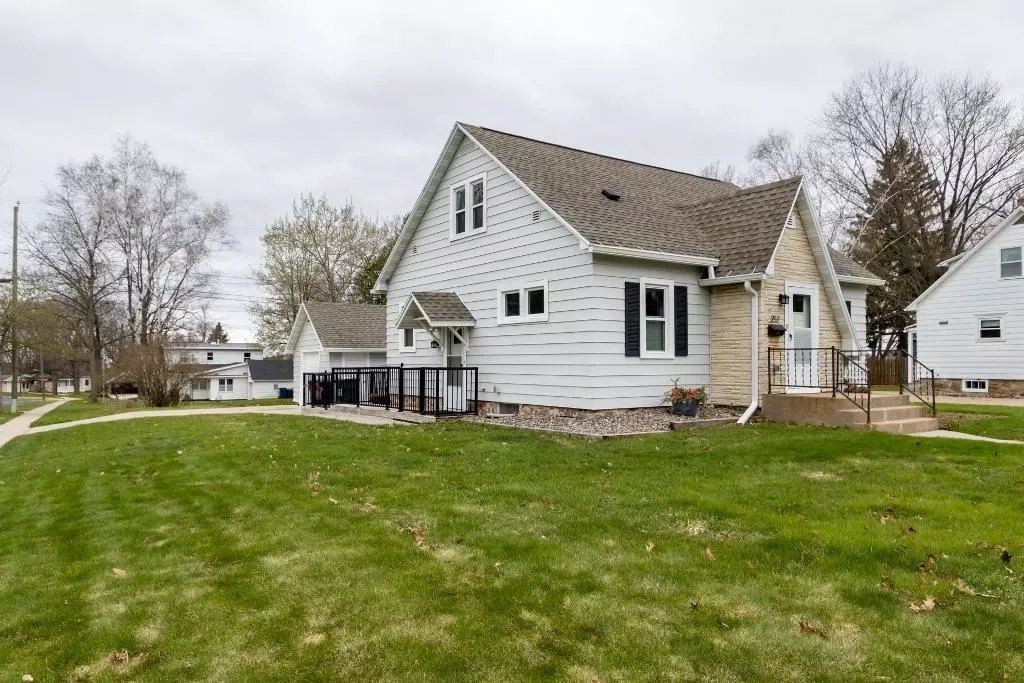 Rothschild, WI 54474,217 WILSON AVENUE