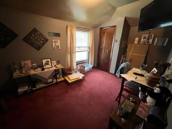 Pittsville, WI 54466,8391 VEEDUM STREET