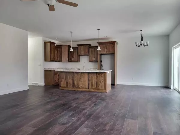 Rothschild, WI 54474,411 LEE STREET