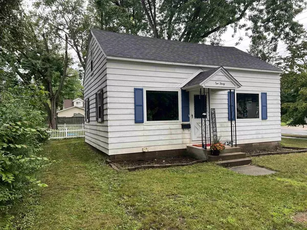 230 N 6TH AVENUE, Wausau, WI 54401