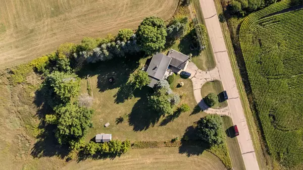 Clintonville, WI 54929,N3008 PELLA OPENING ROAD