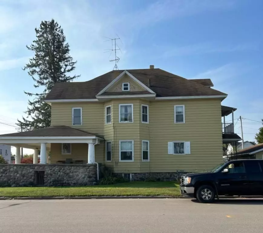Tigerton, WI 54486,129 N BEECH STREET