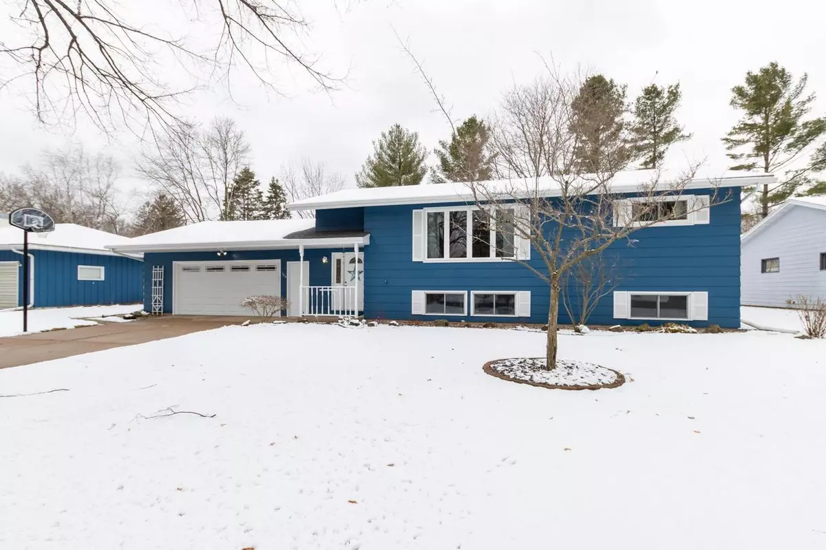 Wausau, WI 54401,1614 BECHER DRIVE