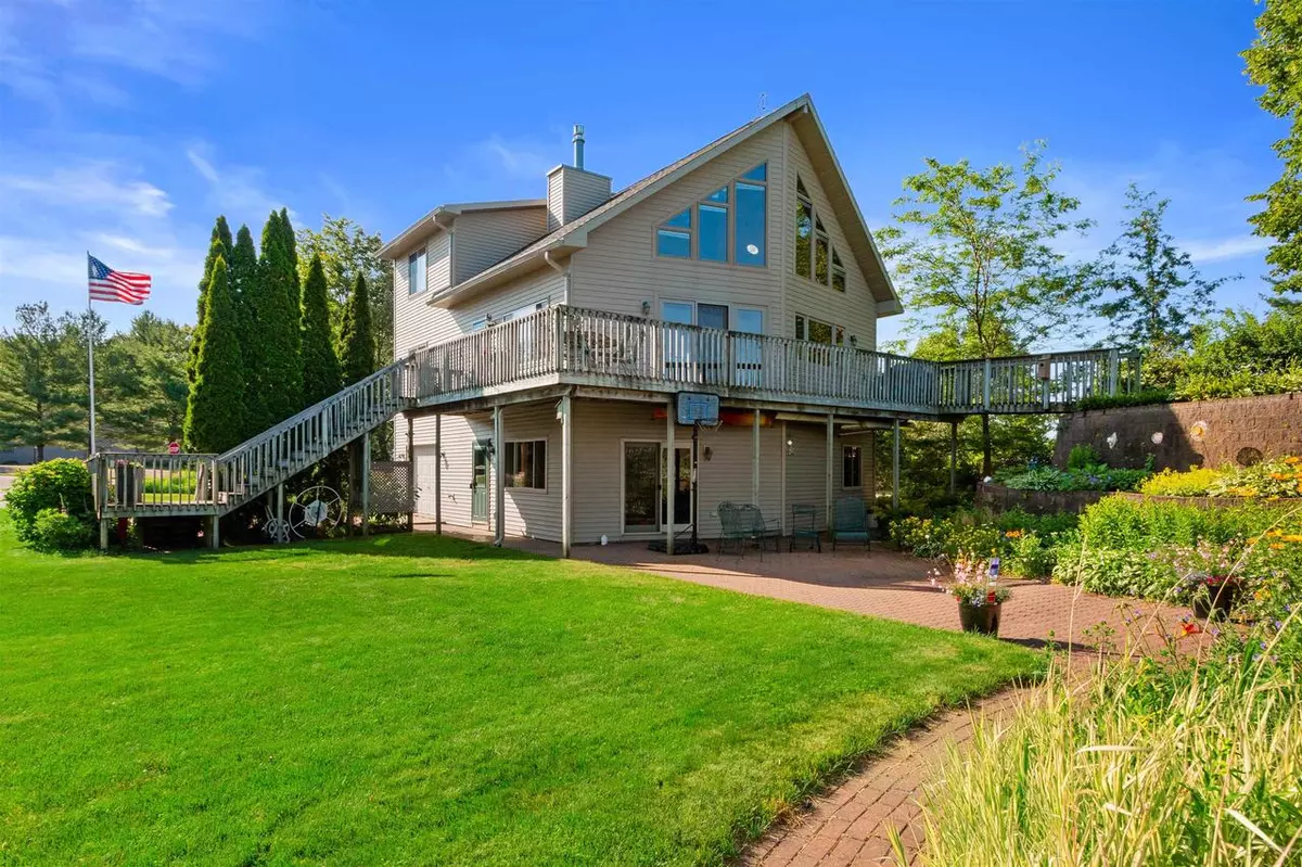 Arkdale, WI 54613,833 18TH LANE