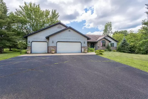 Merrill, WI 54452,107 E RIVERSIDE AVENUE