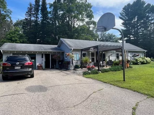 Bryant, WI 54418,N3705 POLAR ROAD