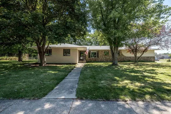 425 MAPLE STREET, Nekoosa, WI 54457