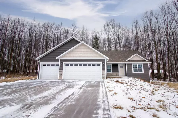 Mosinee, WI 54455,825 STONERIDGE DRIVE