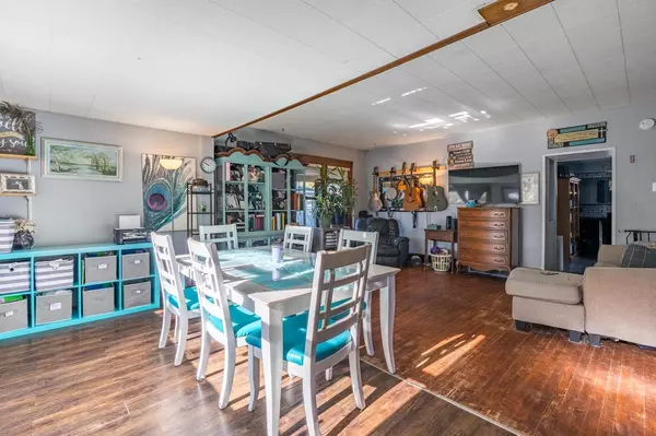 Mosinee, WI 54455,609 7TH STREET