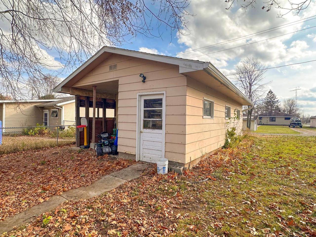 Phillips, WI 54555,457 JACKSON AVENUE