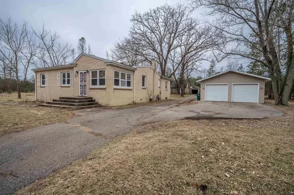 Nekoosa, WI 54457,1050 POINT BASSE AVENUE