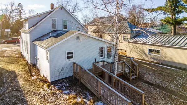 Tomahawk, WI 54487,423 E WASHINGTON AVENUE