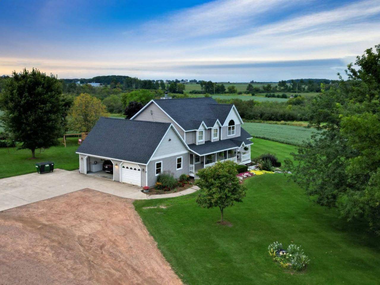 Loyal, WI 54446,W3476 CHICKADEE ROAD
