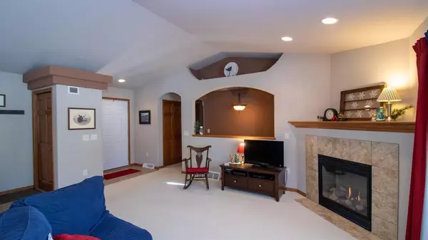 Rothschild, WI 54476,2100 FAWN AVENUE