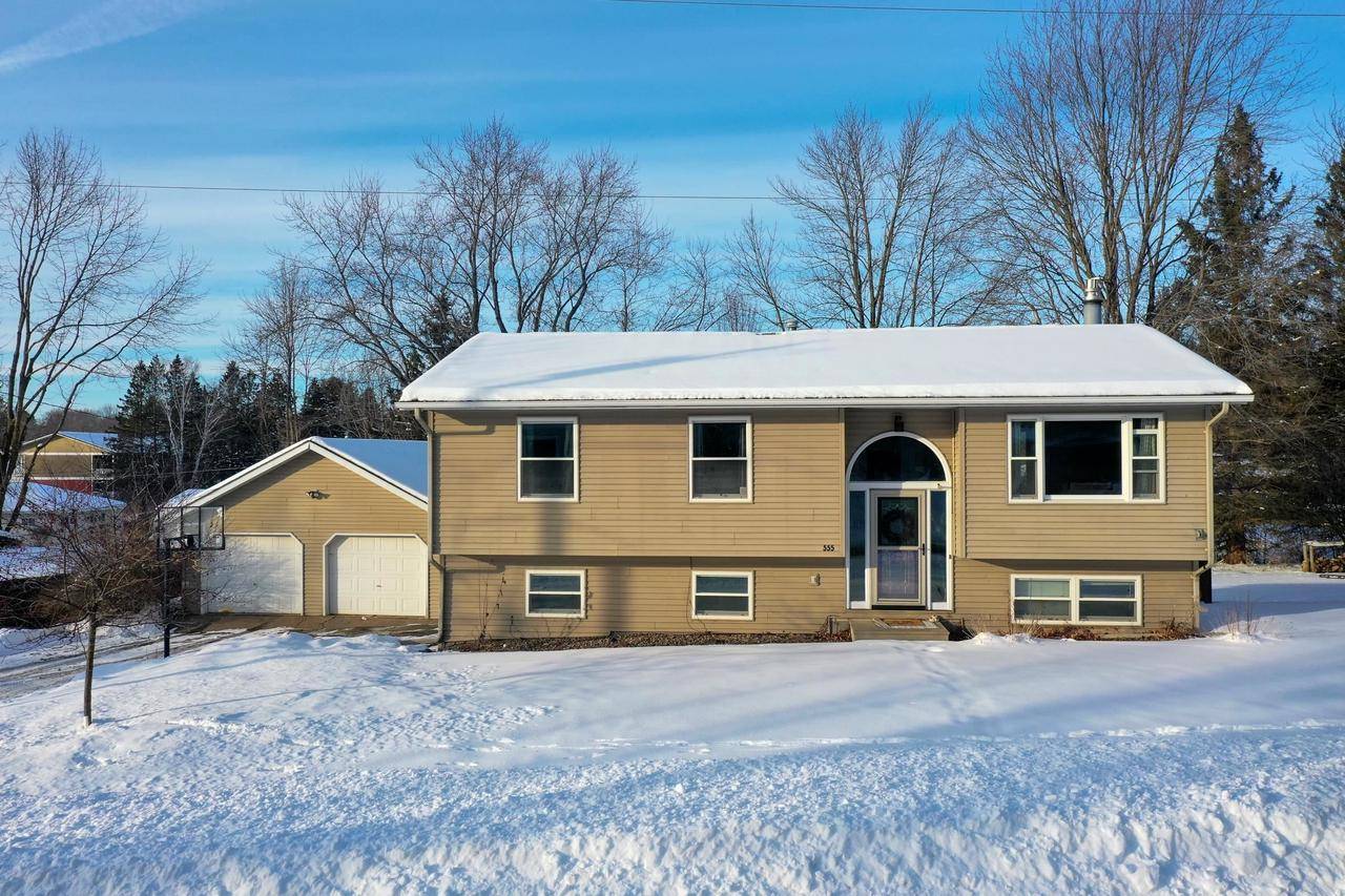 555 E PINE STREET, Medford, WI 54451