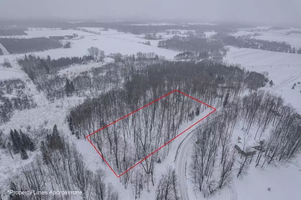 SILVER BIRCH CIRCLE, Eland, WI 54427