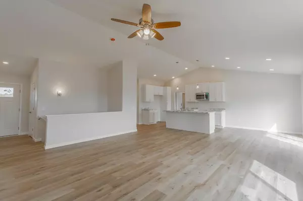 Plover, WI 54481,3850 AUGUSTA COURT