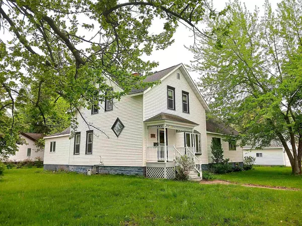 651 WISCONSIN RIVER DRIVE, Port Edwards, WI 54469