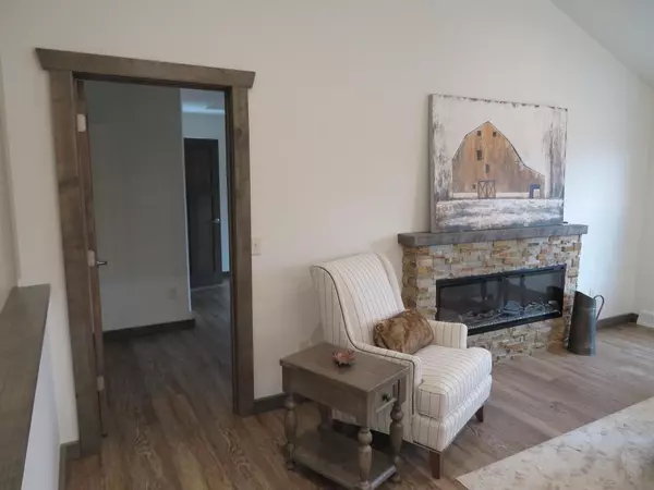 Merrill, WI 54452,211 N CLEVELAND STREET