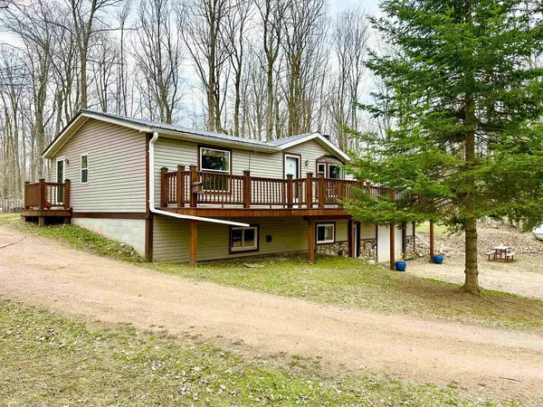 Pickerel, WI 54465,9581 CRYSTAL LAKE ROAD