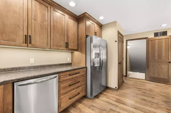 Stevens Point, WI 54481,416 SOMMERS STREET