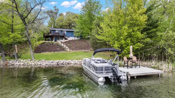 N1386 W STRATTON ROAD, Waupaca, WI 54981