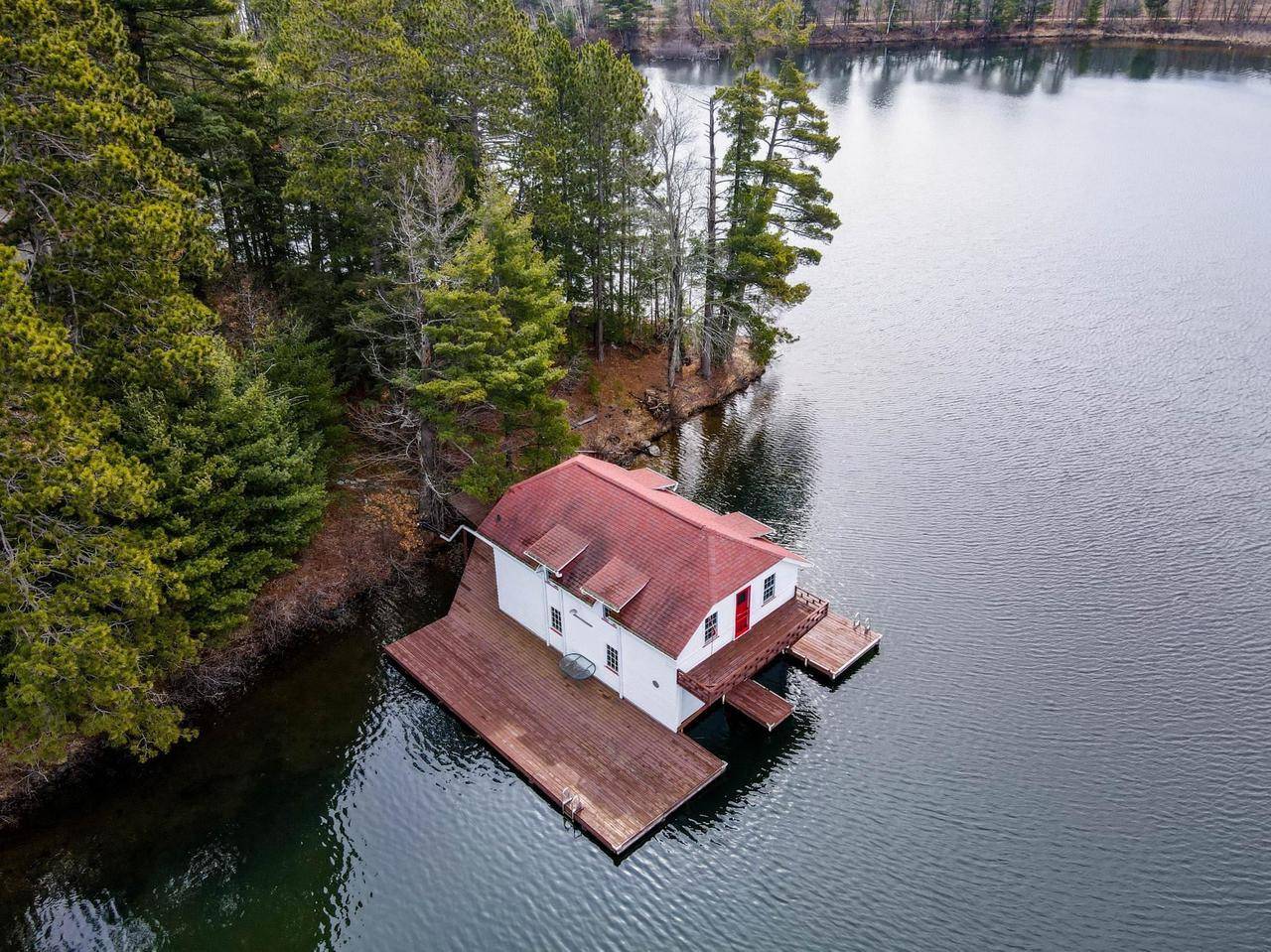 8395 WOOLPY DRIVE, Minocqua, WI 54548