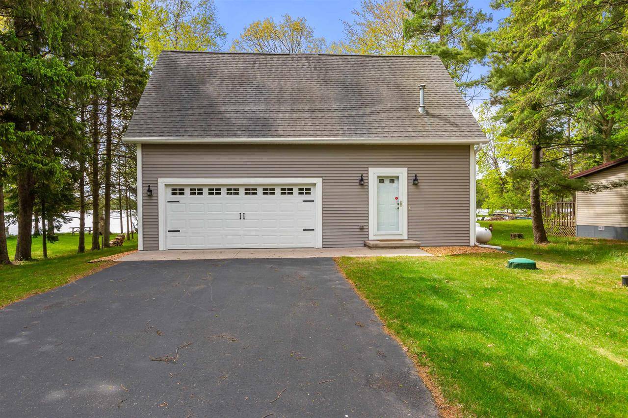 3155 W LAKE HELEN DRIVE, Rosholt, WI 54473