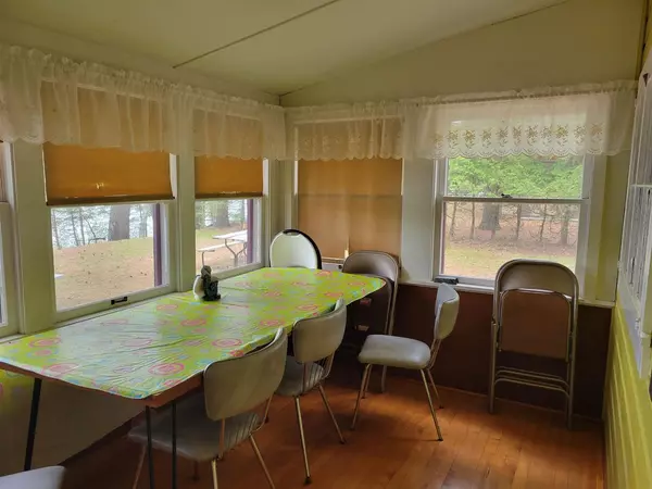 Gresham, WI 54128,N9221 SUMAC LANE