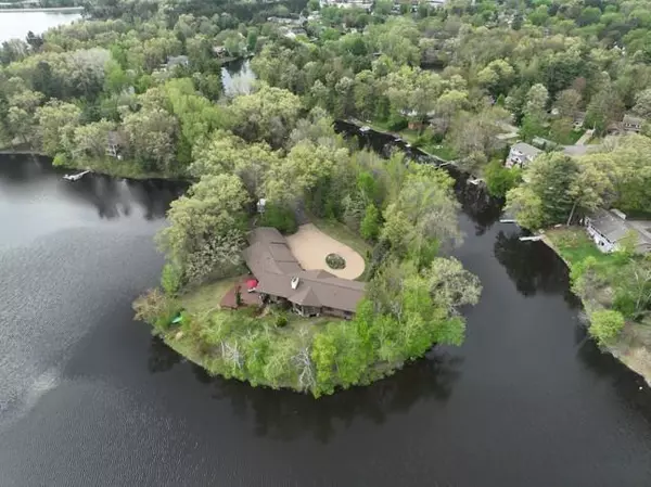 3325 DELLA STREET, Stevens Point, WI 54481