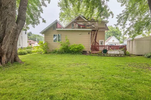 Marshfield, WI 54449,406 W BLODGETT STREET