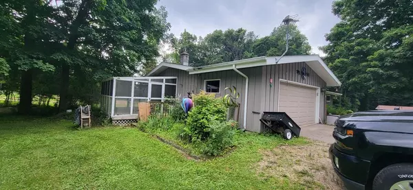 Wittenberg, WI 54499,713 W SUMMIT STREET