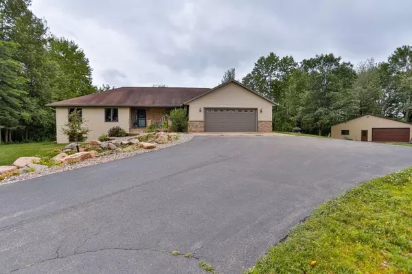 Weston, WI 54476,9915 WESTON AVENUE