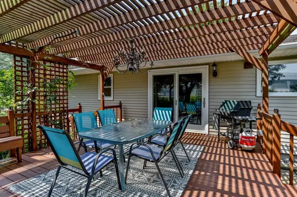 Weston, WI 54476,6403 ALTA VERDE STREET