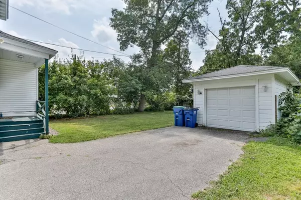 Wausau, WI 54403,729 JEFFERSON STREET