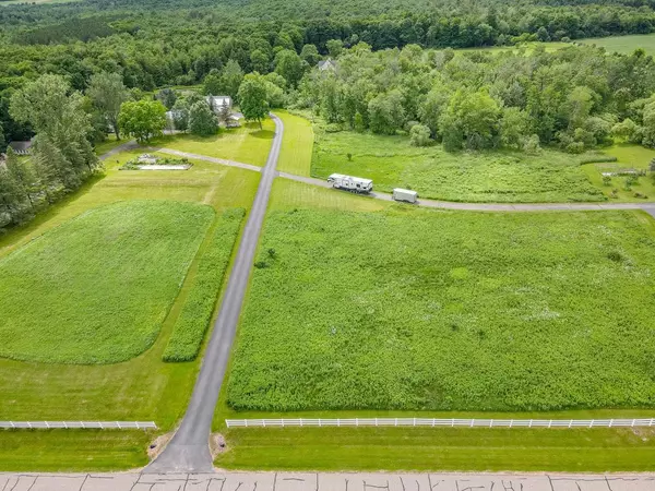 Wausau, WI 54403,232912 COLONIAL ROAD
