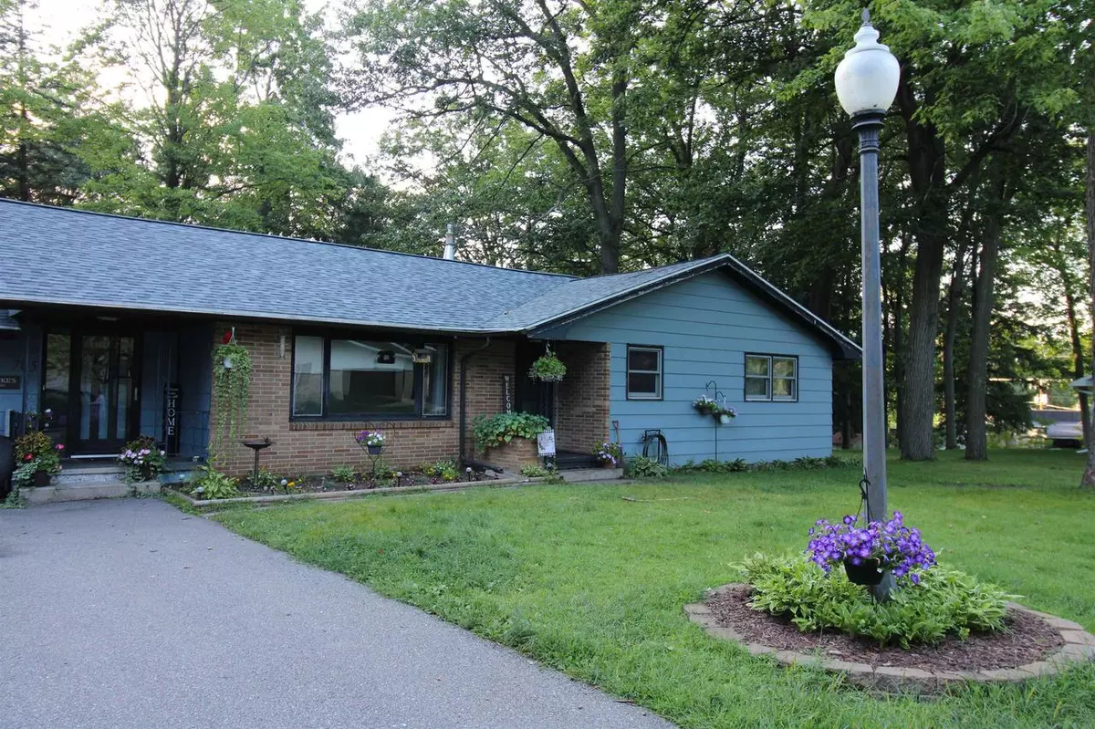 Mosinee, WI 54455,705 EDWARDS DRIVE