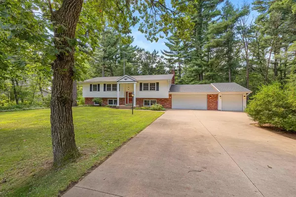 Plover, WI 54467,3331 ARBOR VITAE LANE