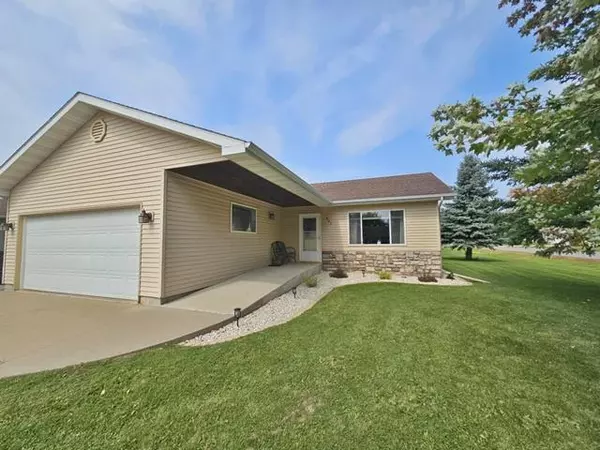 802 W ROBERTS STREET, Spencer, WI 54479