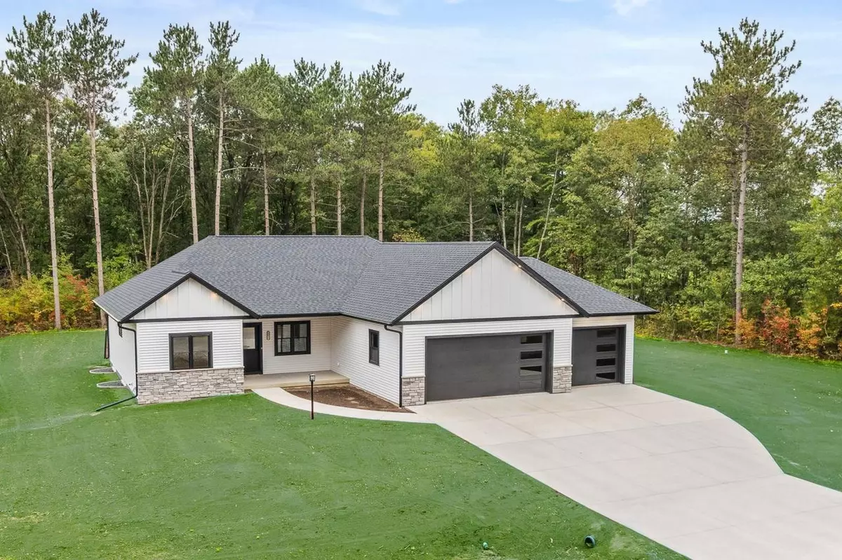 Stevens Point, WI 54482,1796 TWO SISTERS COURT