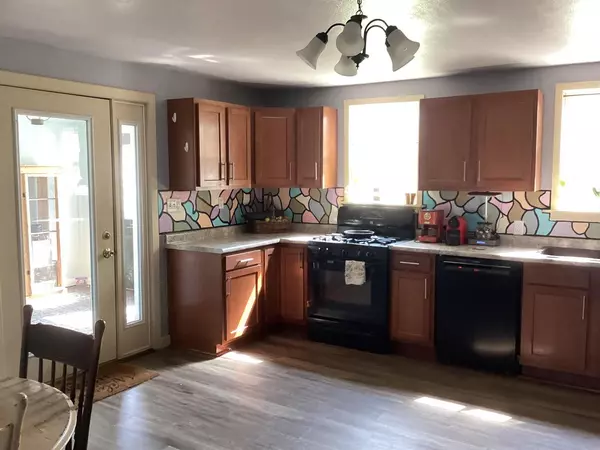 Aniwa, WI 54408,236934 EAU CLAIRE RIVER ROAD