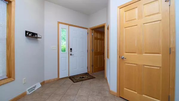 Tomahawk, WI 54487,9811 DEER TRAIL ROAD #Unit 1