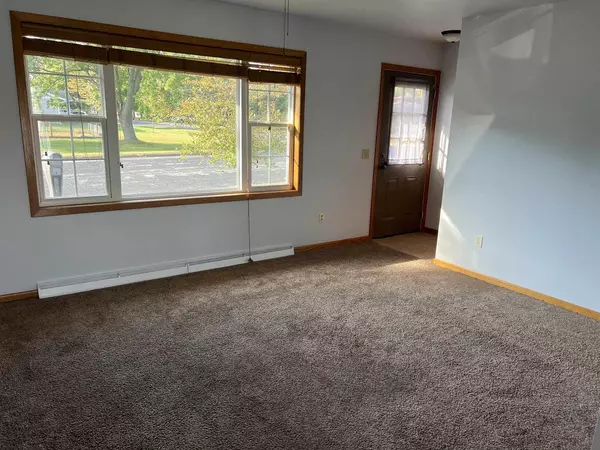 Mosinee, WI 54455,1109 PASHA AVENUE