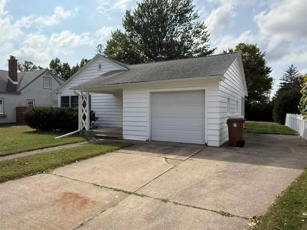 Stevens Point, WI 54481,1216 LINDBERGH AVENUE