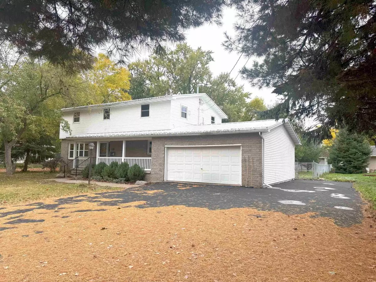 Antigo, WI 54409,1211 CLERMONT STREET