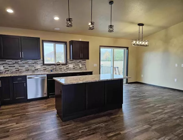 Spencer, WI 54479,815 W ROBERTS STREET