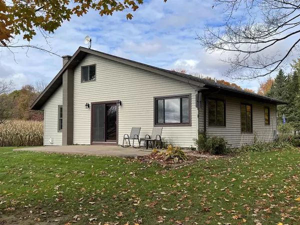 Aniwa, WI 54408,237528 SAWMILL ROAD